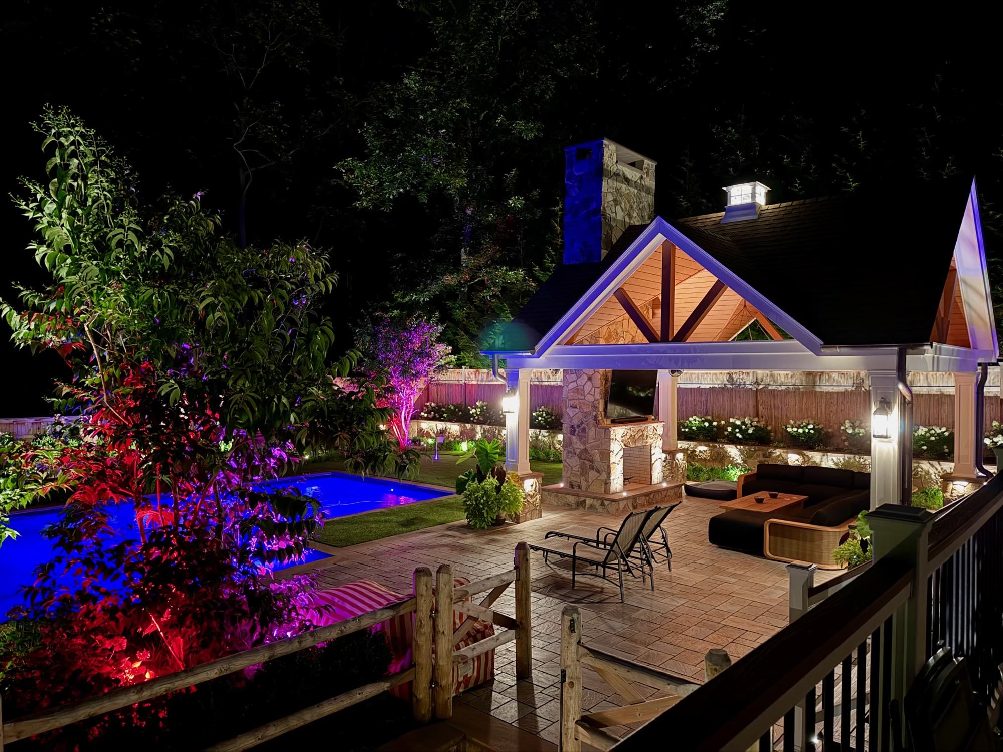 Pool, Pavilion & Putting Green